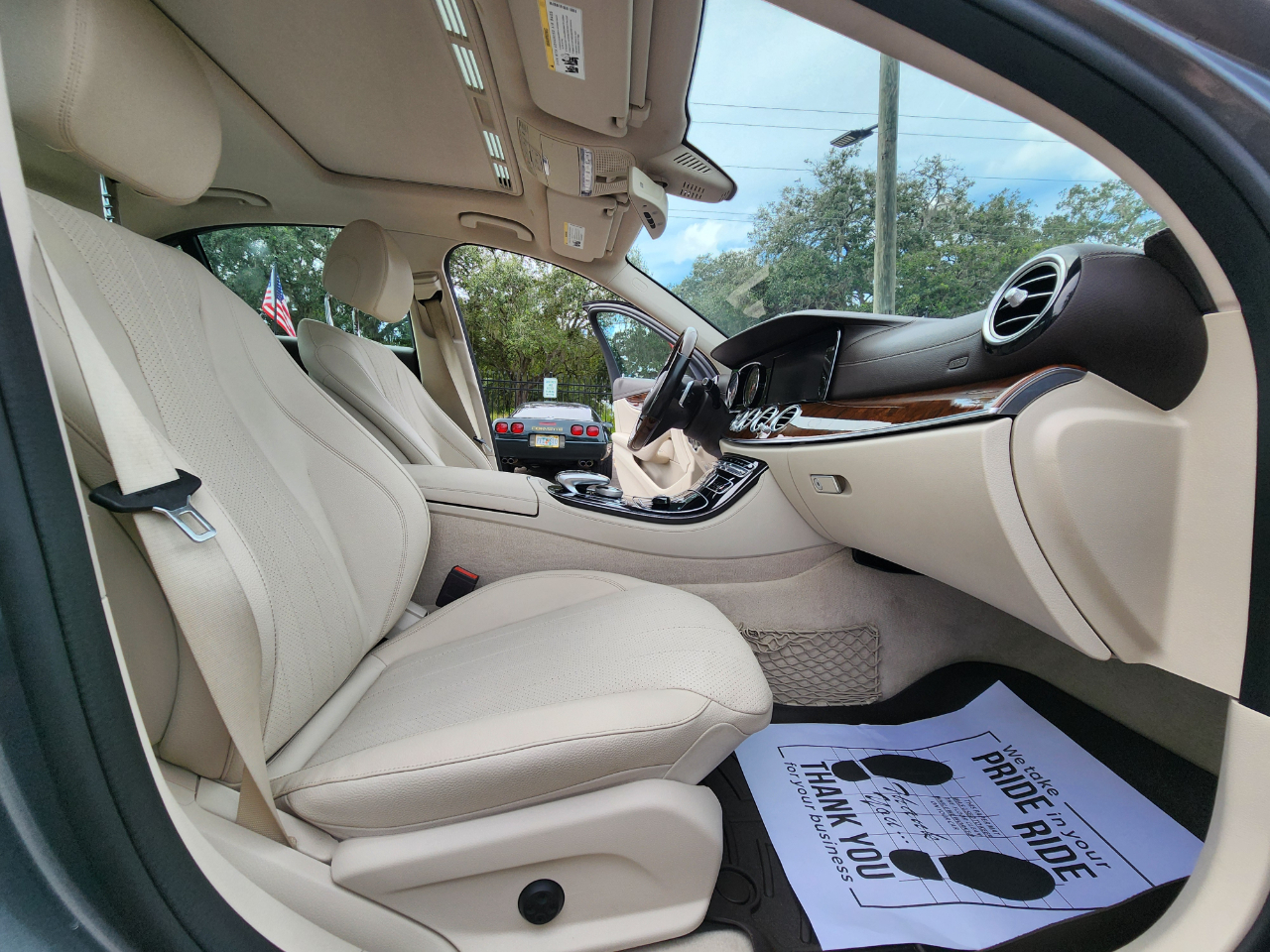 Mercedes-Benz E-Class E300 Luxury 4MATIC Sedan 2018