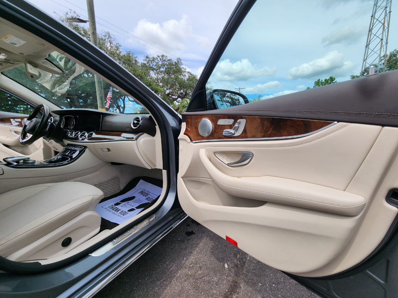 Mercedes-Benz E-Class E300 Luxury 4MATIC Sedan 2018