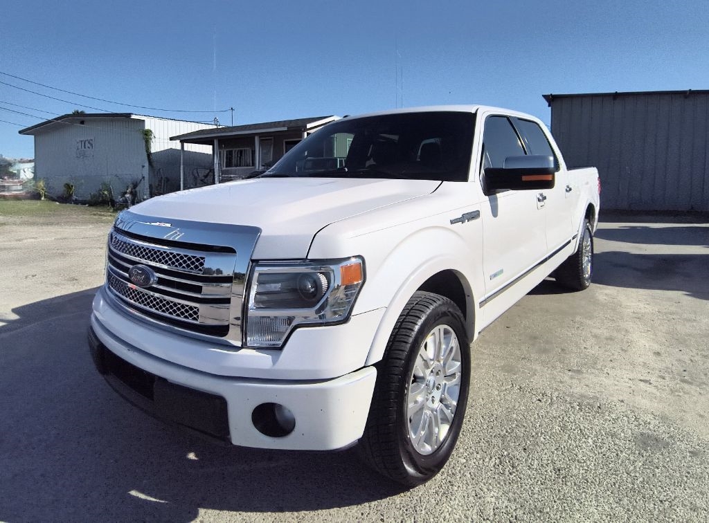Ford F-150 XL SuperCrew 5.5-ft. Bed 2WD 2014 Ford F-150 XL SuperCrew 5.5-ft. Bed 2WD 2014