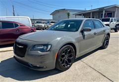 2019 Chrysler 300 