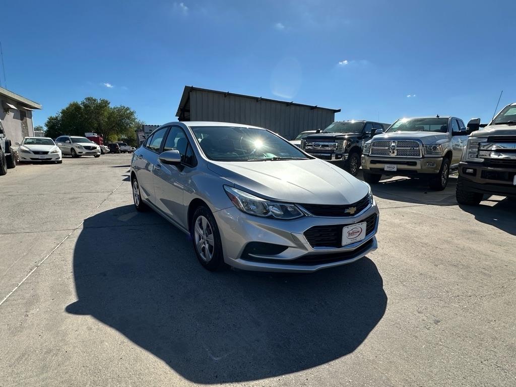 Chevrolet Cruze LS Auto 2018