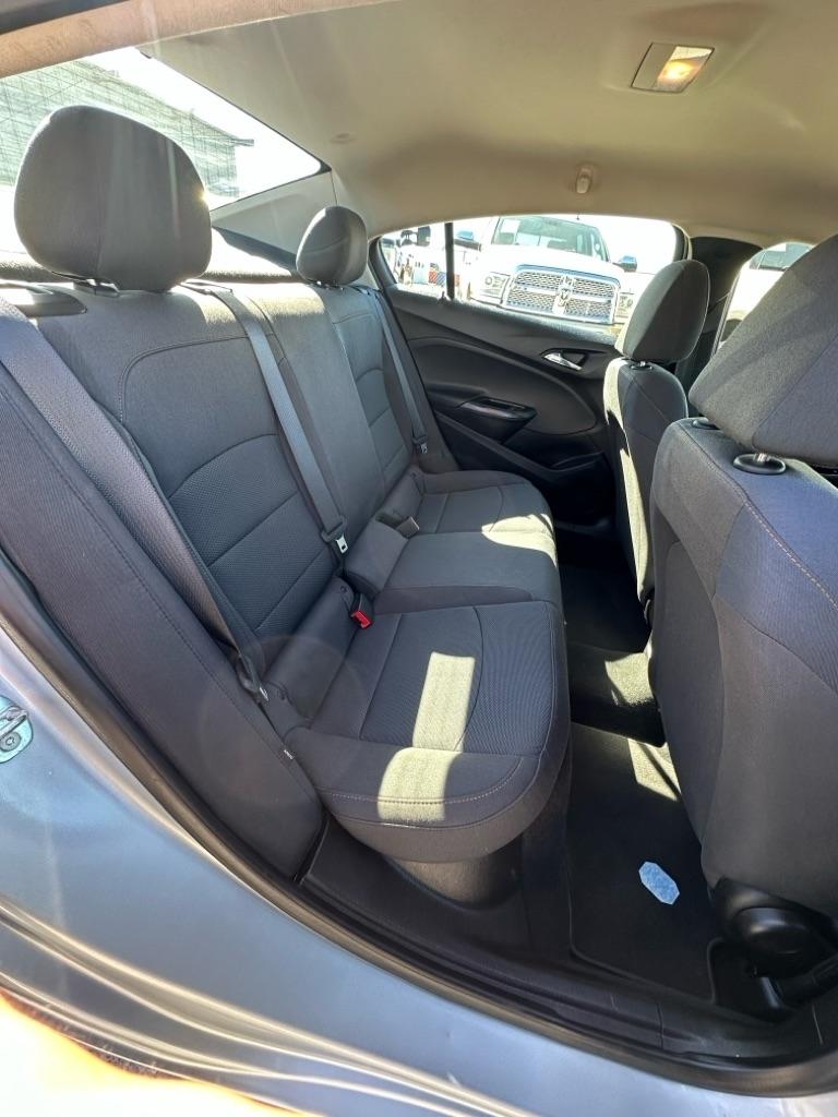 Chevrolet Cruze LS Auto 2018