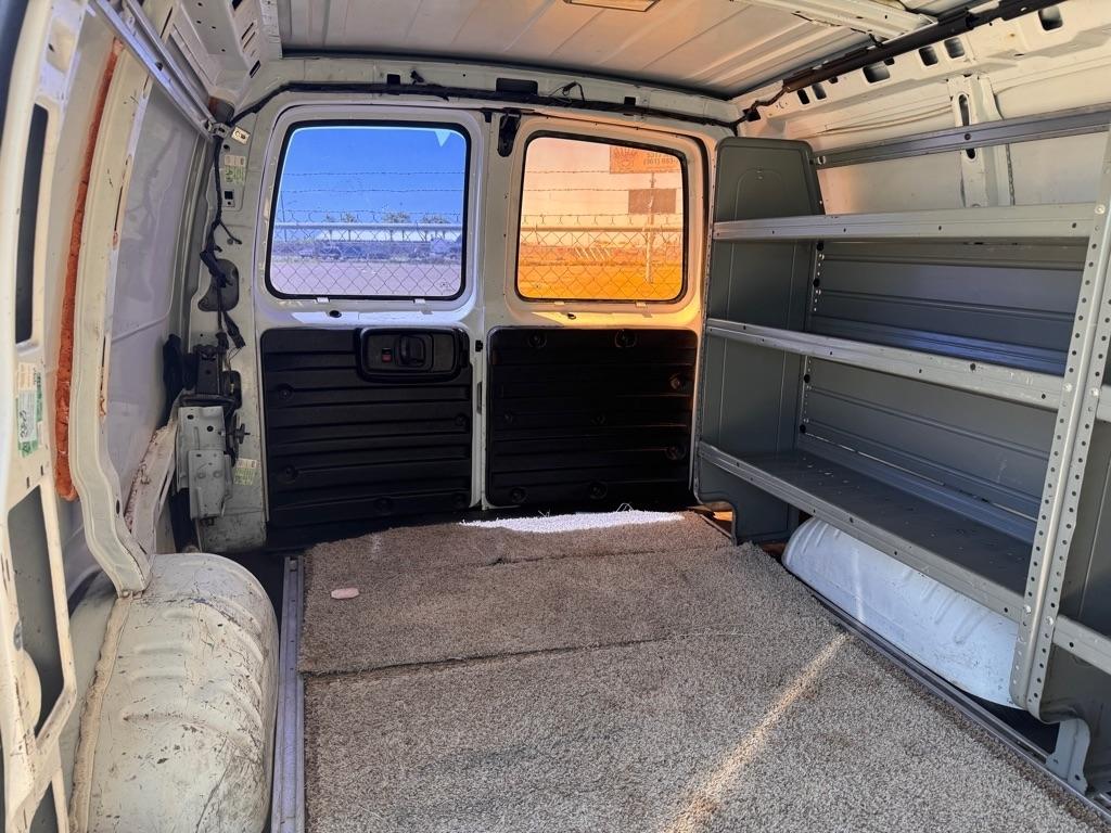 Chevrolet Express 1500 Cargo 2009