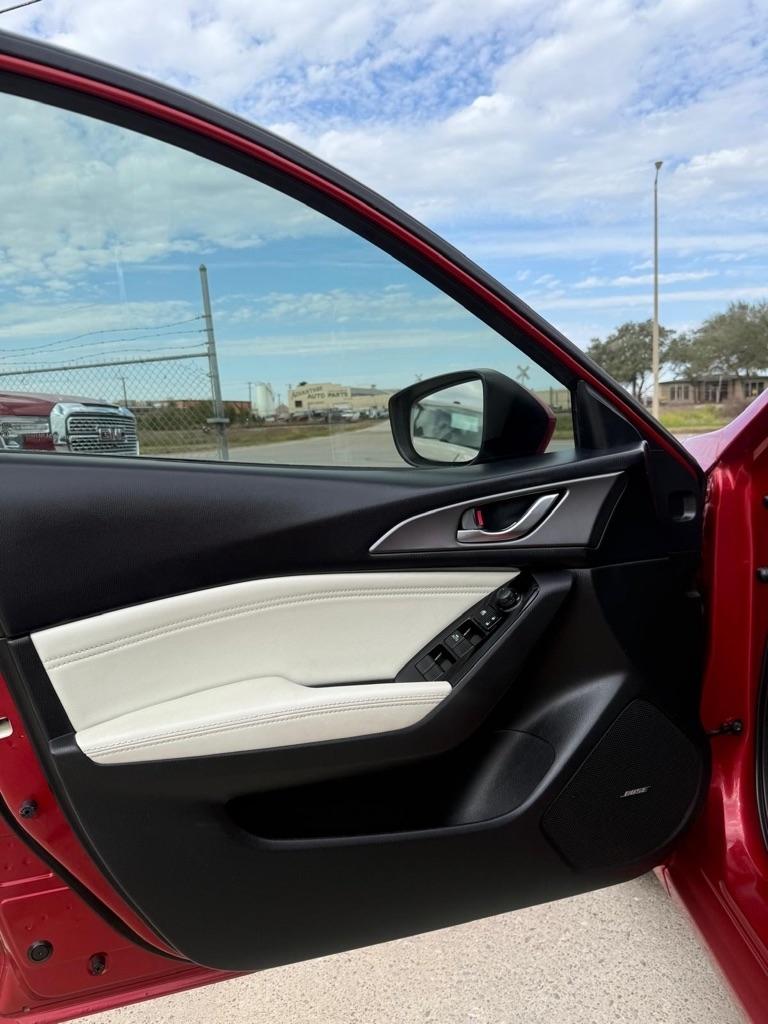 Mazda MAZDA3 s Grand Touring AT 4-Door 2018