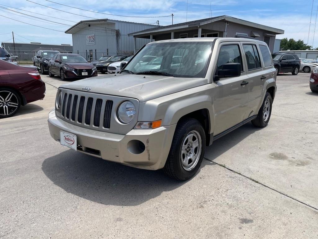 Jeep Patriot Sport 2WD 2010