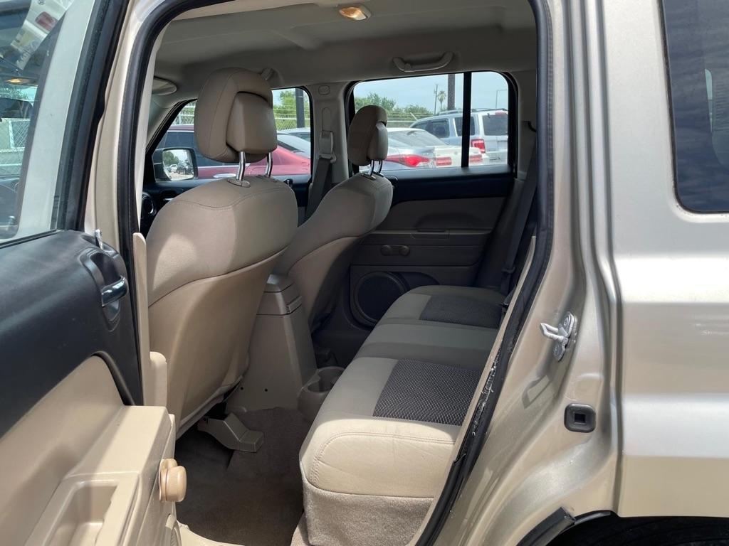 Jeep Patriot Sport 2WD 2010