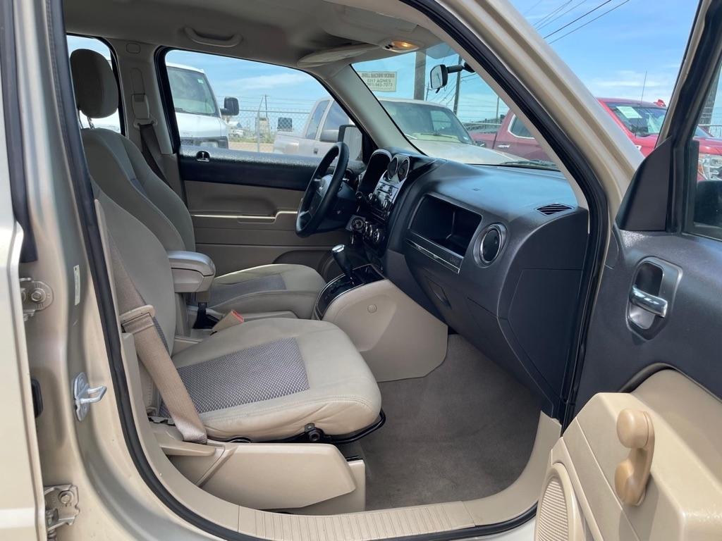 Jeep Patriot Sport 2WD 2010