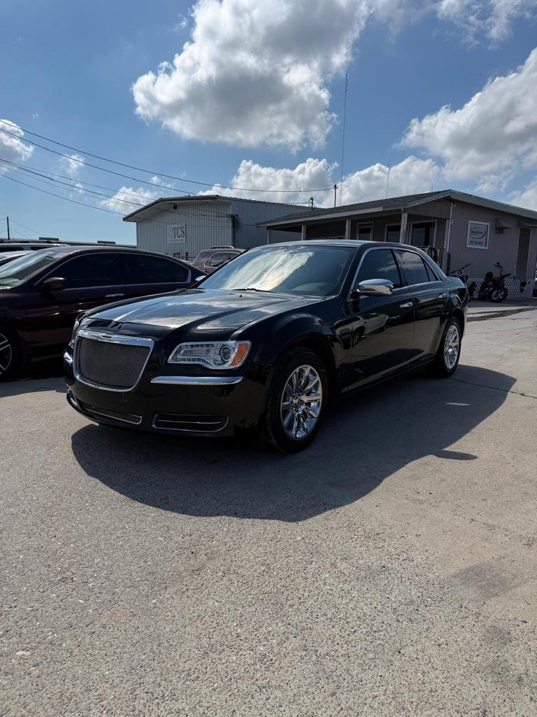 Chrysler 300 Limited RWD 2012
