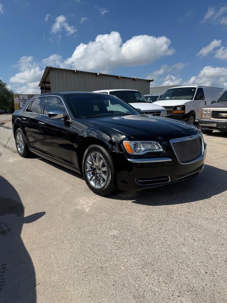 Chrysler 300 Limited RWD 2012