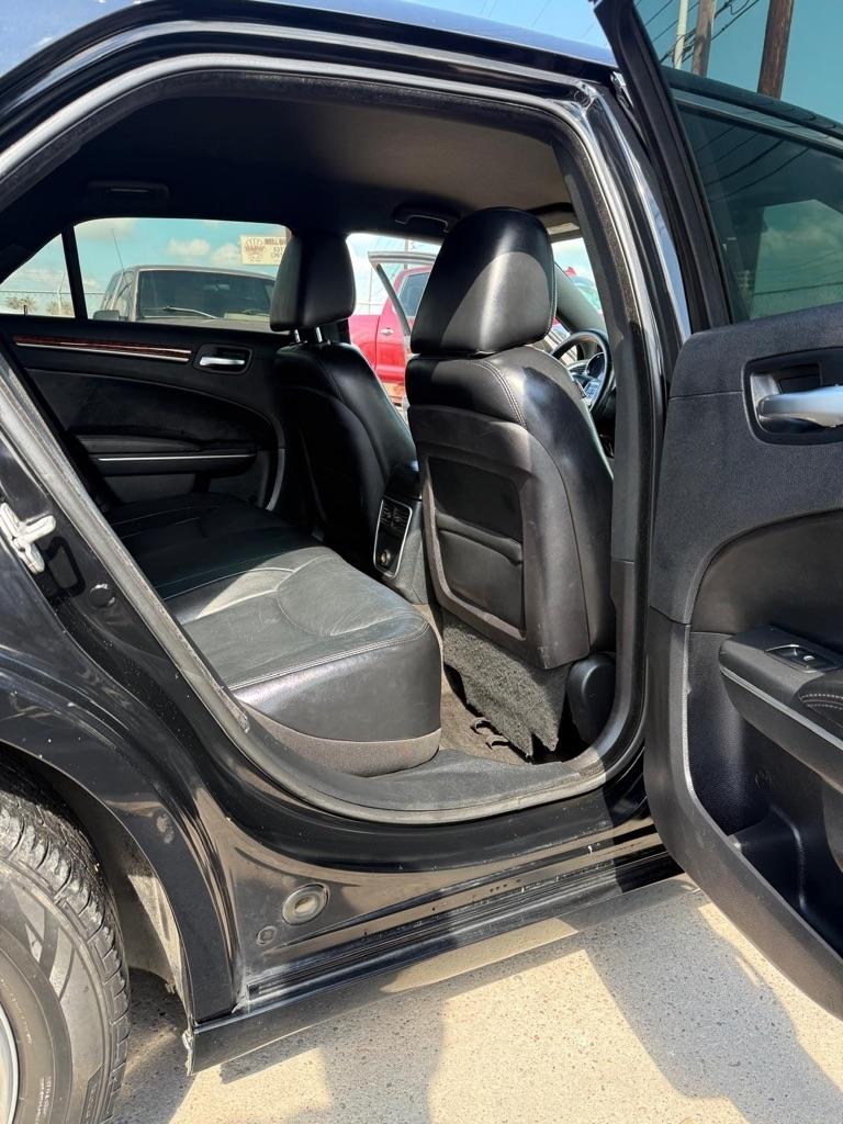 Chrysler 300 Limited RWD 2012