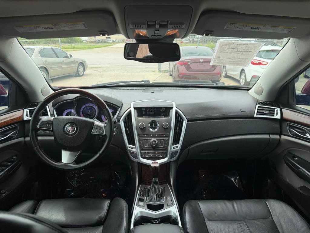 Cadillac SRX Luxury Collection 2011