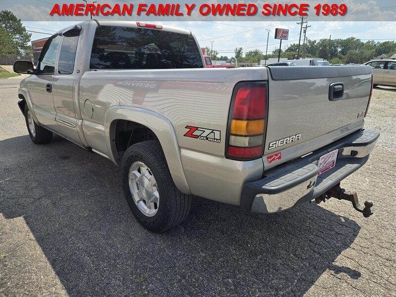 GMC Sierra 1500 Ext. Cab Long Bed 4WD 2005
