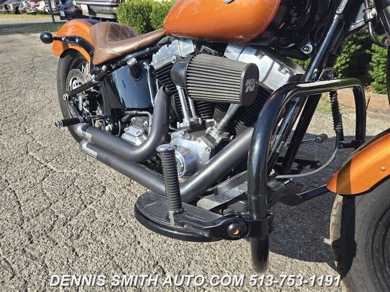 Harley-Davidson FLS103  2015