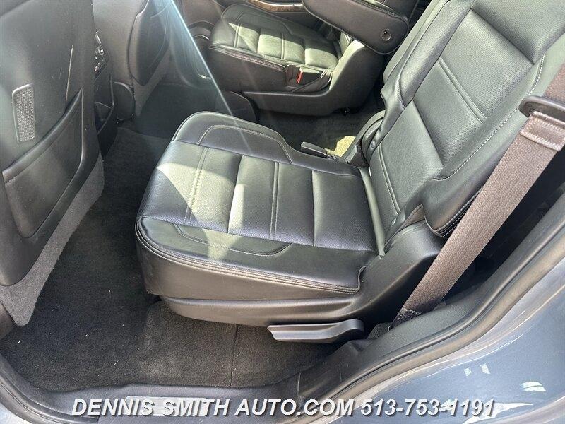 GMC Yukon Denali 4WD 2016