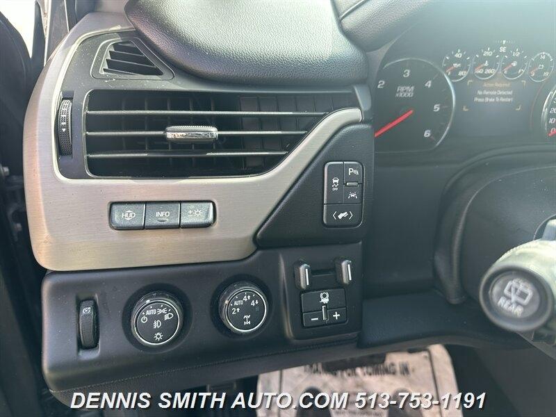 GMC Yukon Denali 4WD 2016