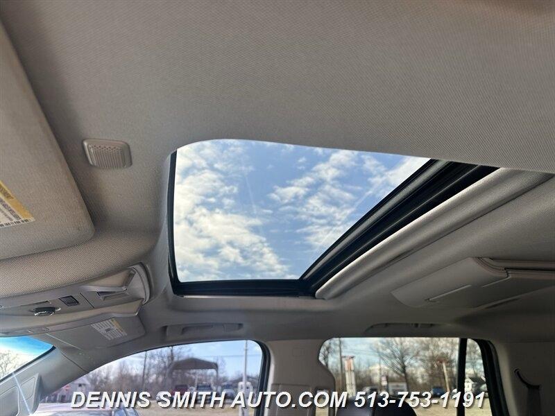 GMC Yukon Denali 4WD 2016