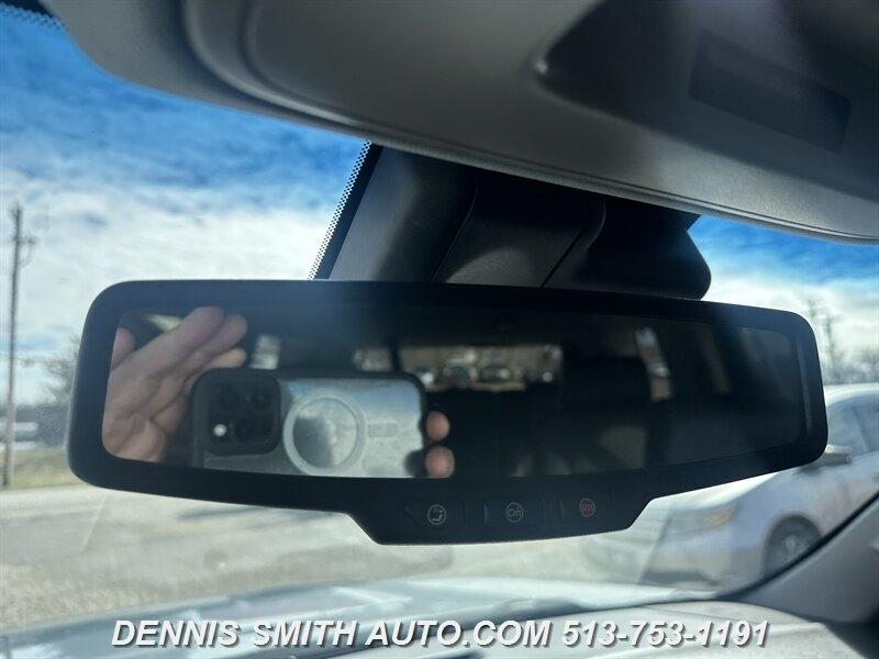 GMC Yukon Denali 4WD 2016