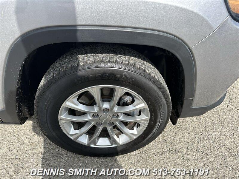 Jeep Cherokee Latitude 4WD 2019