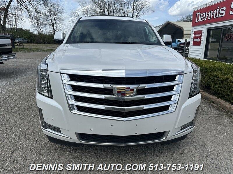 Cadillac Escalade Luxury 4WD 2017