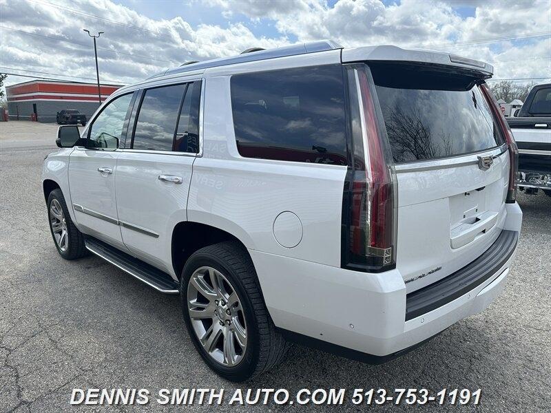 Cadillac Escalade Luxury 4WD 2017