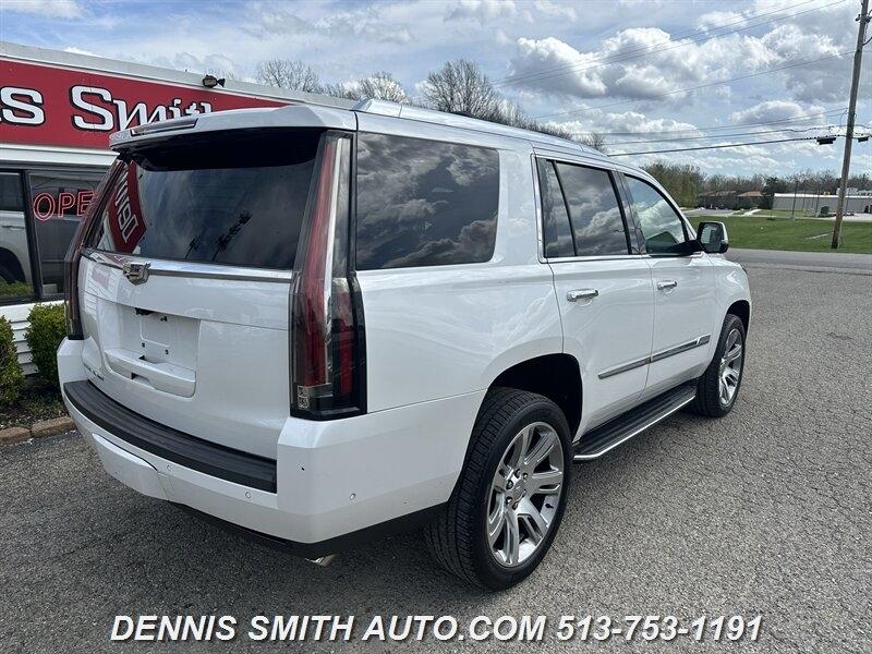 Cadillac Escalade Luxury 4WD 2017