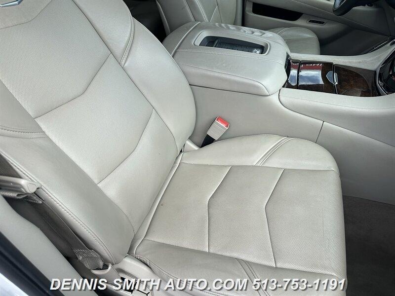 Cadillac Escalade Luxury 4WD 2017