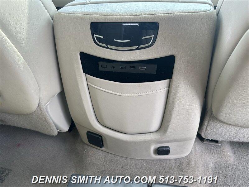 Cadillac Escalade Luxury 4WD 2017