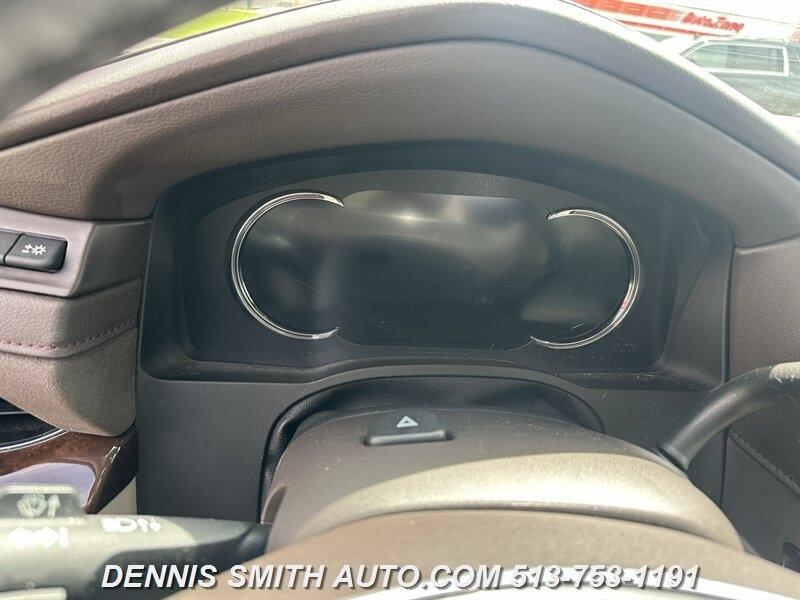 Cadillac Escalade Luxury 4WD 2017