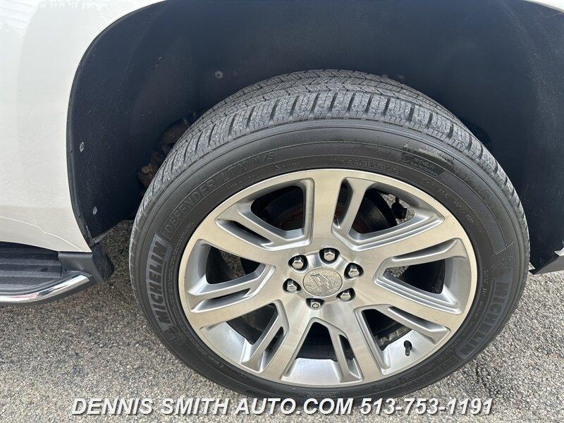 Cadillac Escalade Luxury 4WD 2017