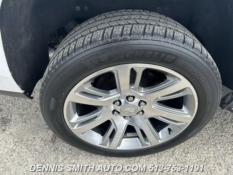 Cadillac Escalade Luxury 4WD 2017