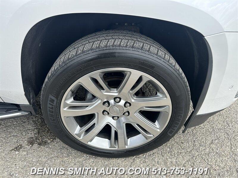 Cadillac Escalade Luxury 4WD 2017