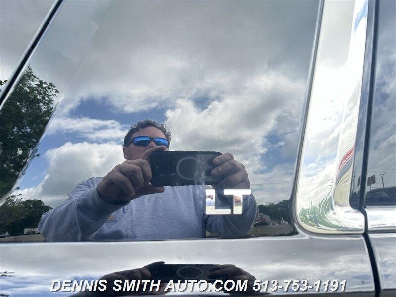 Chevrolet Suburban LT 4WD 2015