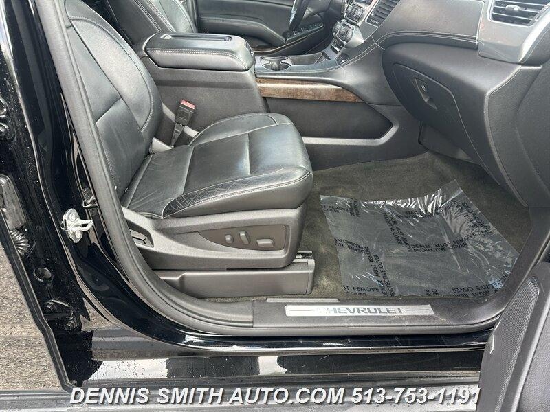 Chevrolet Suburban LT 4WD 2015