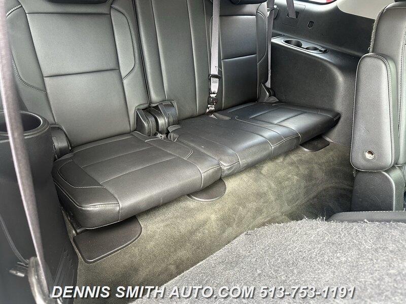 Chevrolet Suburban LT 4WD 2015
