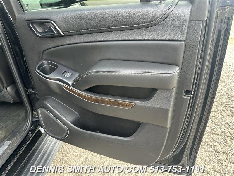 Chevrolet Suburban LT 4WD 2015