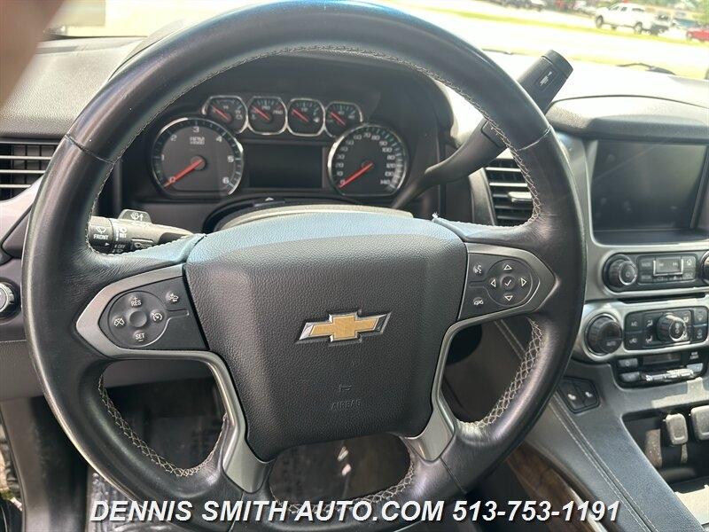 Chevrolet Suburban LT 4WD 2015