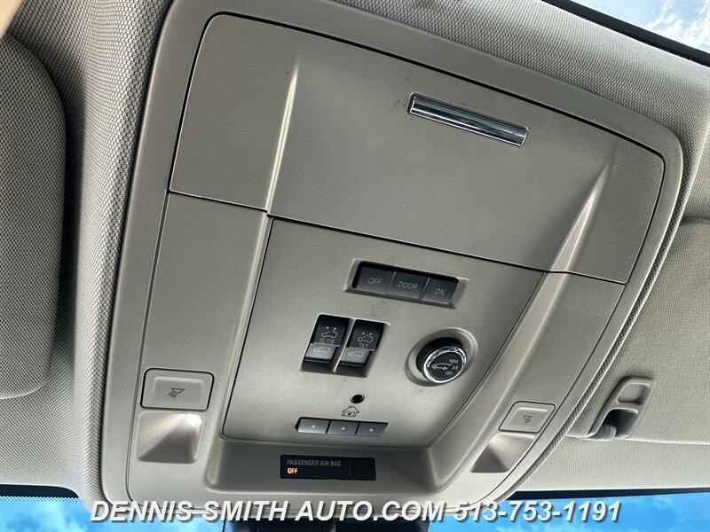 Chevrolet Suburban LT 4WD 2015