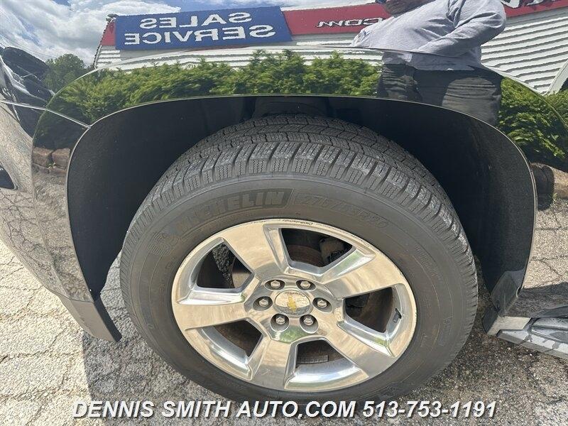 Chevrolet Suburban LT 4WD 2015