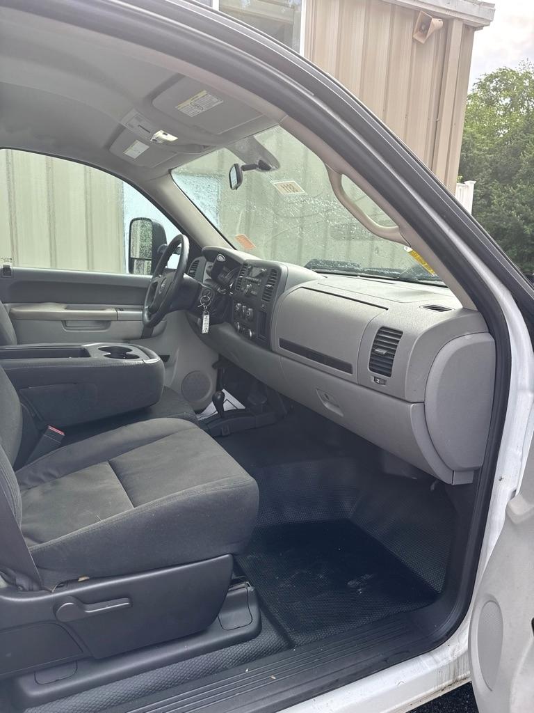 GMC Sierra 2500HD Work Truck Long Box 4WD 2014