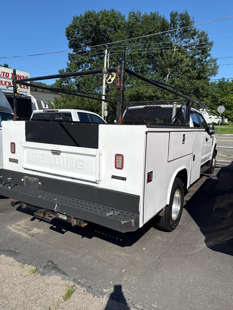 Ford F-350 SD XL Crew Cab Long Bed DRW 4WD 2019