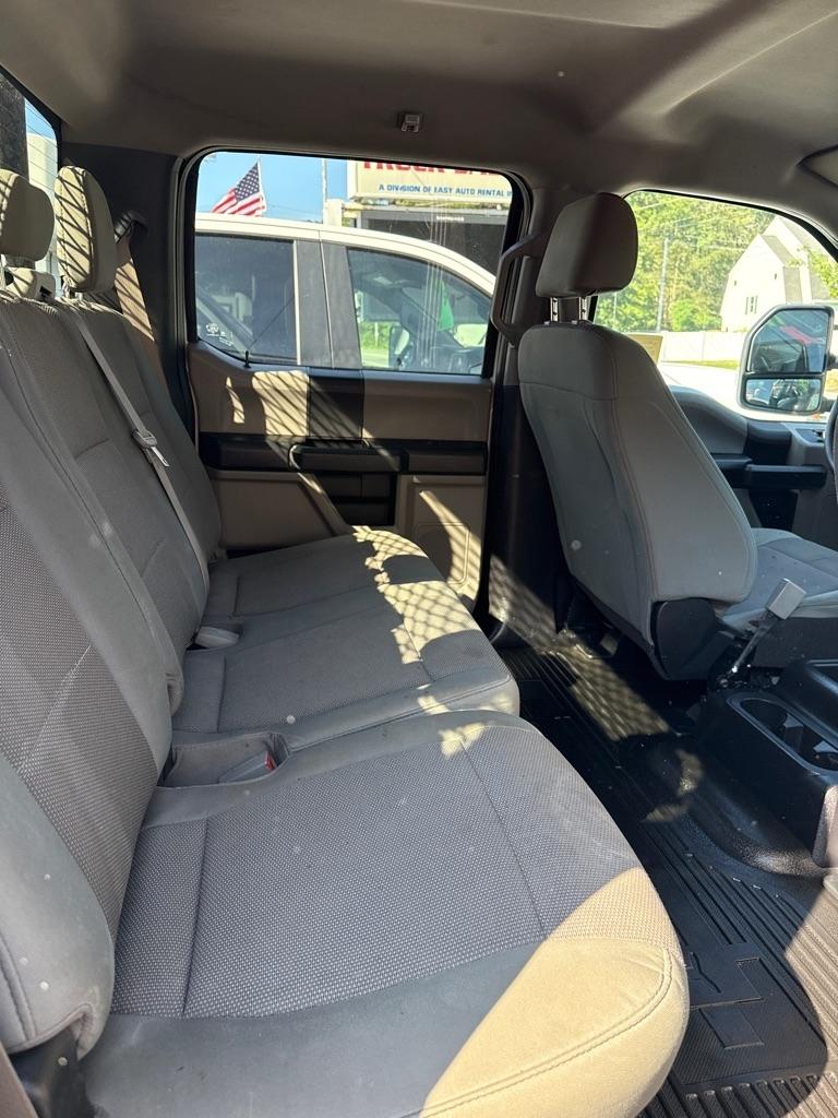 Ford F-350 SD XL Crew Cab Long Bed DRW 4WD 2019