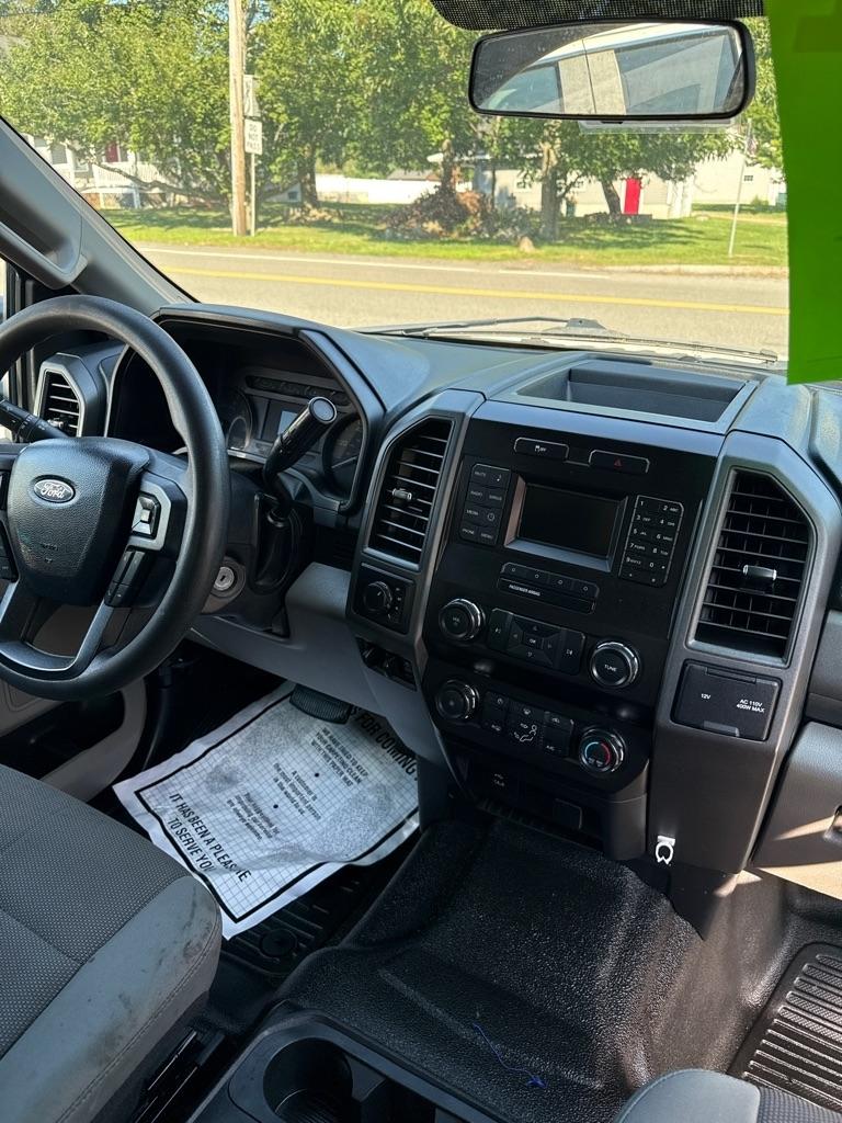 Ford F-350 SD XL Crew Cab Long Bed DRW 4WD 2019