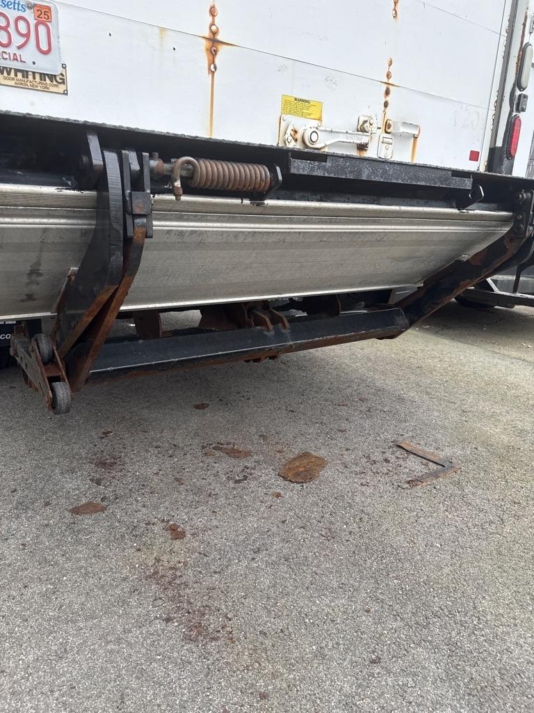 Ford F-550 Regular Cab DRW 2WD 2015