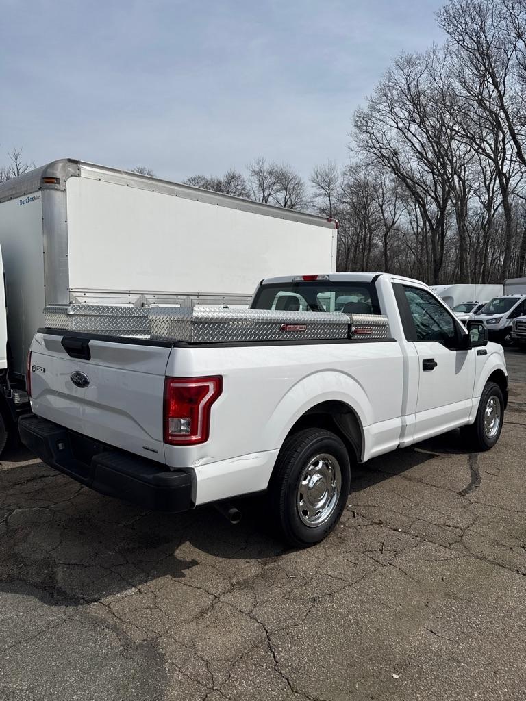 Ford F-150 XLT 8-ft. Bed 2WD 2016