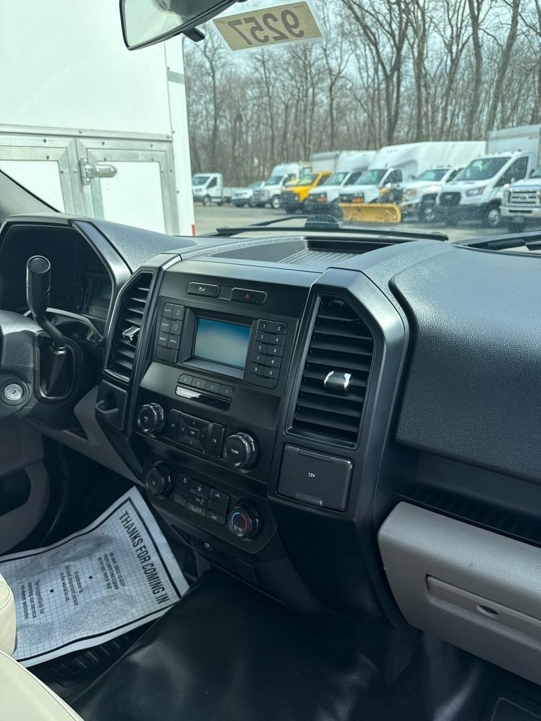 Ford F-150 XLT 8-ft. Bed 2WD 2016