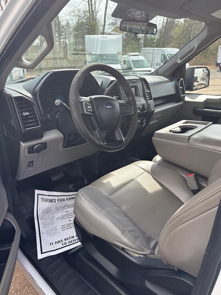 Ford F-150 XLT 8-ft. Bed 2WD 2016