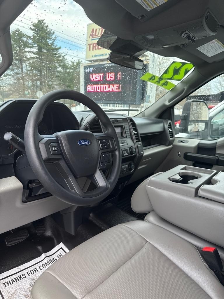 Ford F-350 SD Platinum Crew Cab 4WD 2022