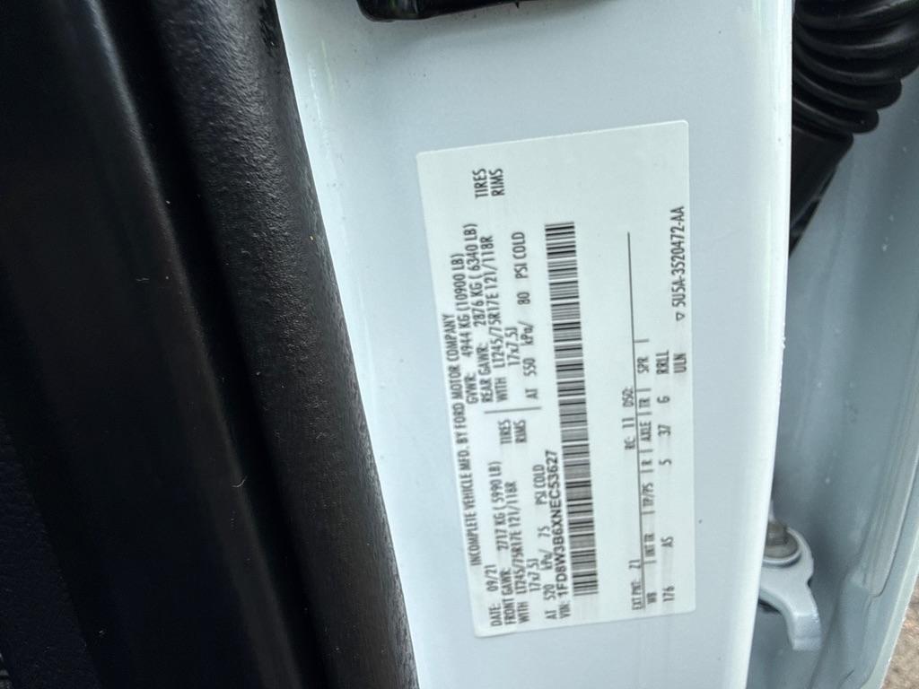 Ford F-350 SD Platinum Crew Cab 4WD 2022