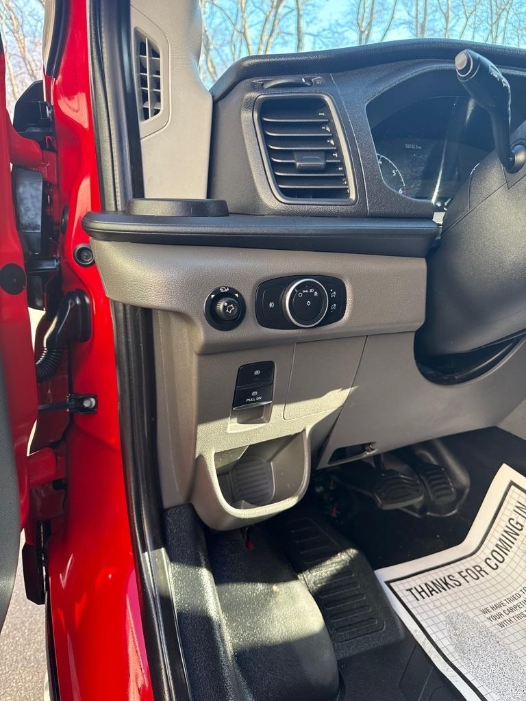 Ford Transit 250 Van Med. Roof w/Sliding Pass. 148-in. WB 2021