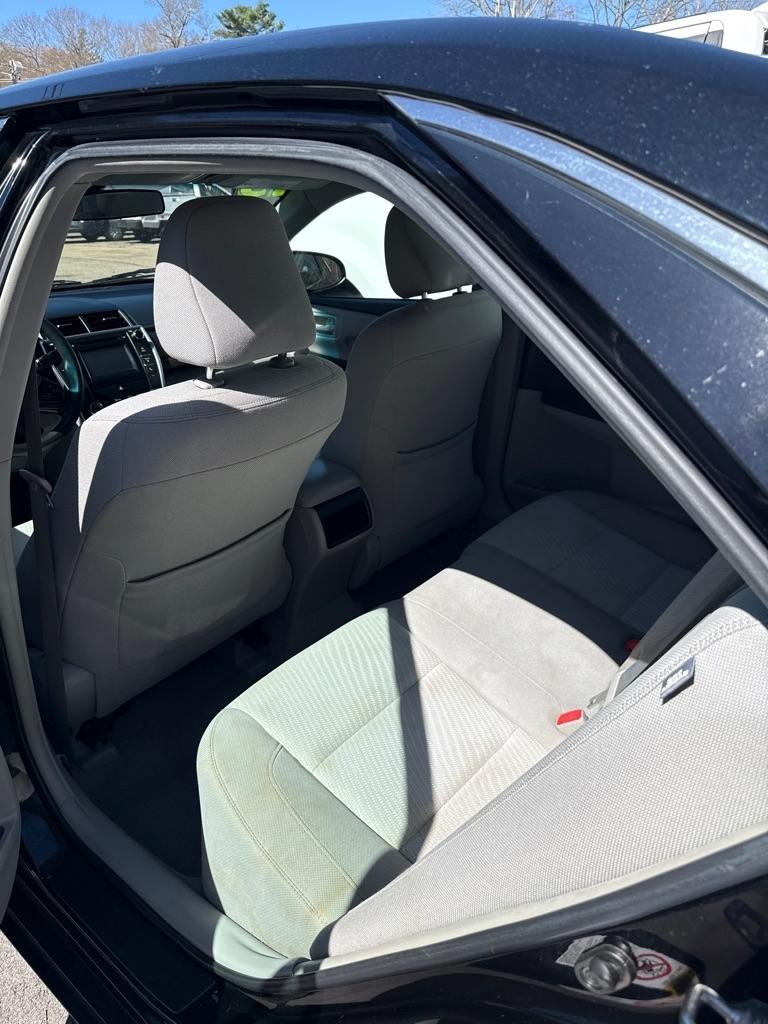 Toyota Camry 4dr Sdn I4 Auto XLE (Natl) 2015